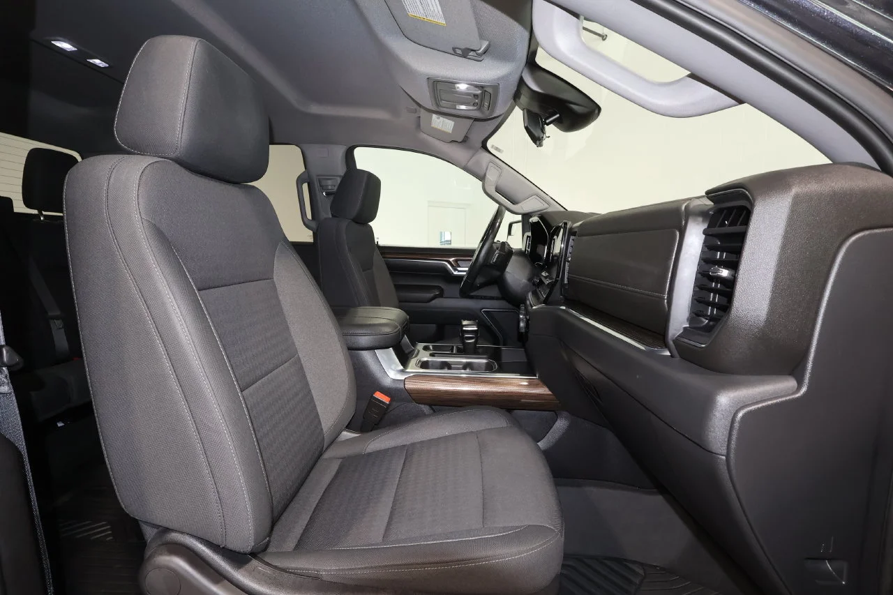 Used 2023 DARK ASH METALLIC Chevrolet LT Trail Boss image 27