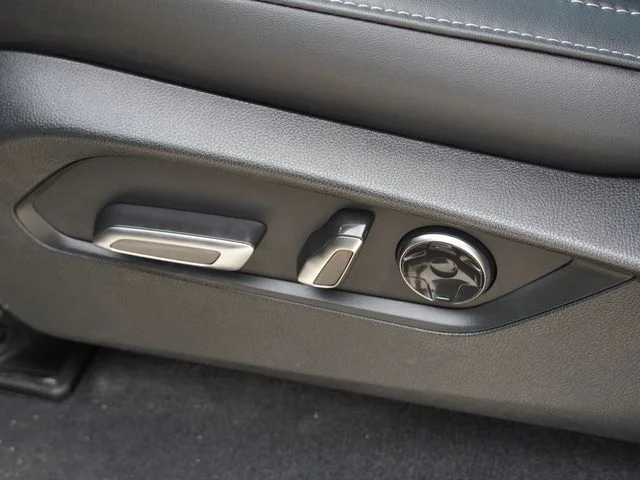 Used 2024 Gold Acura Technology image 22