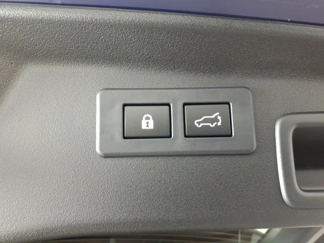 New 2026 SAPPHIRE BLUE PEARL Subaru Premium image 22