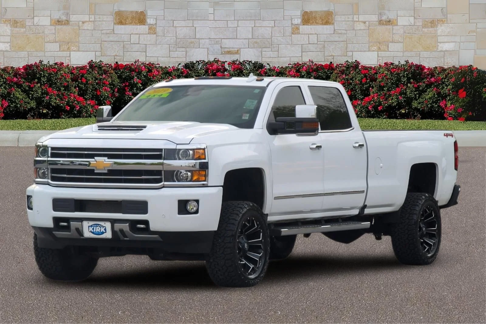 Used 2019 SUMMIT WHITE Chevrolet High Country image 7