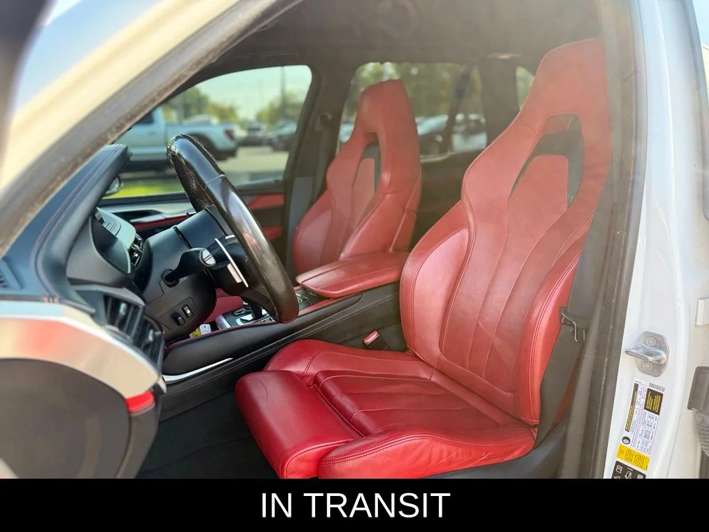 Used 2015 White BMW Base image 6