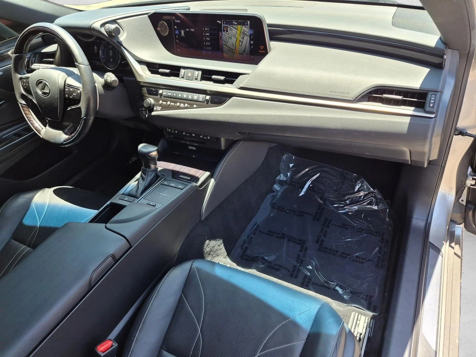 Certified Used 2020 Atomic Silver Lexus ES 350 Luxury image 19