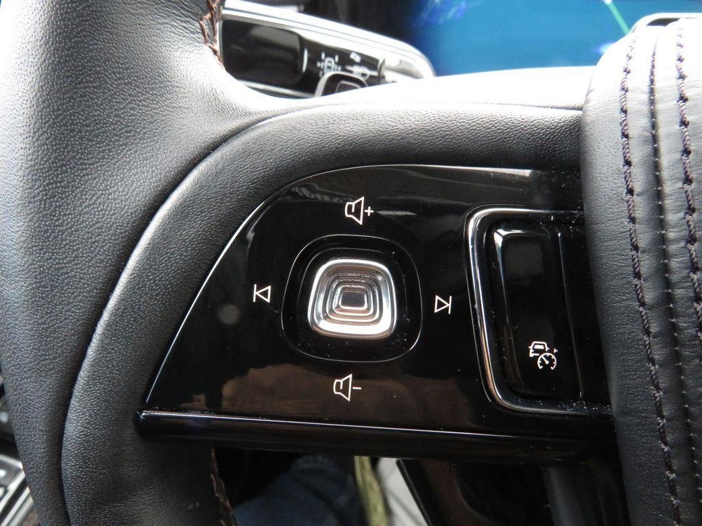 Used 2025 Blue Metallic Lincoln Reserve image 29