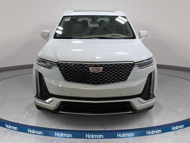 Certified Used 2025 Crystal White Tricoat Cadillac Premium Luxury image 2