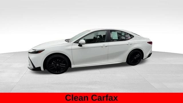 Used 2026 White Toyota SE image 3