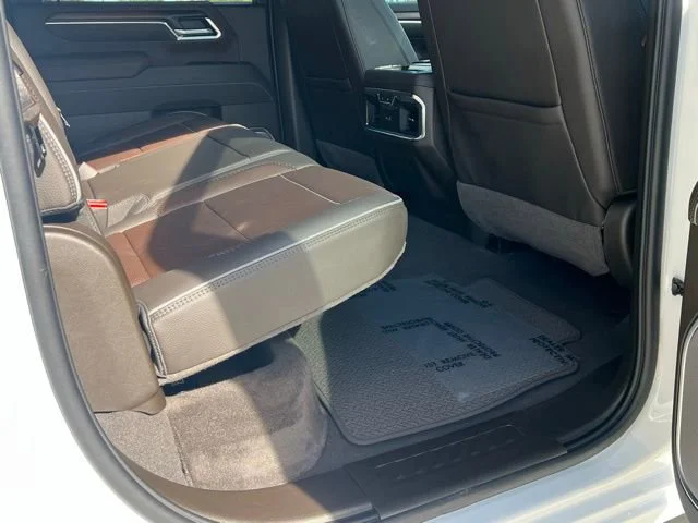 2026 GMC Sierra 3500HD Denali - Photo 23