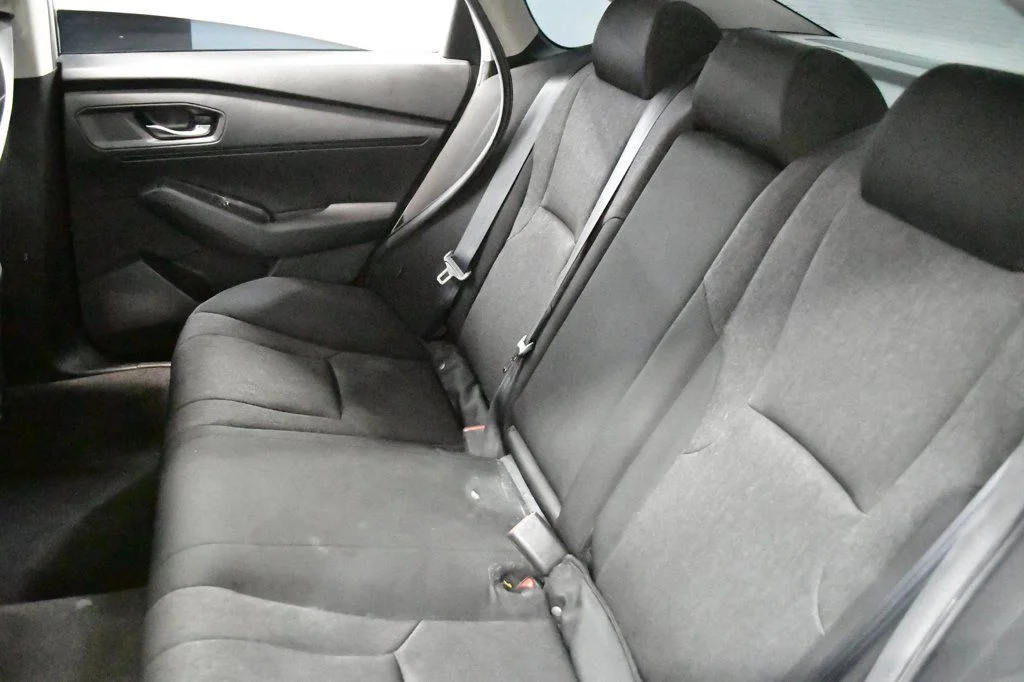 Used 2023  Honda EX image 3