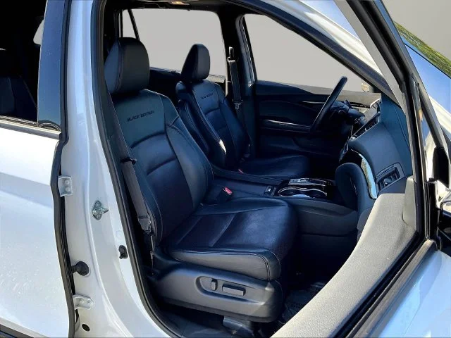 Used 2021  Honda Black Edition image 37