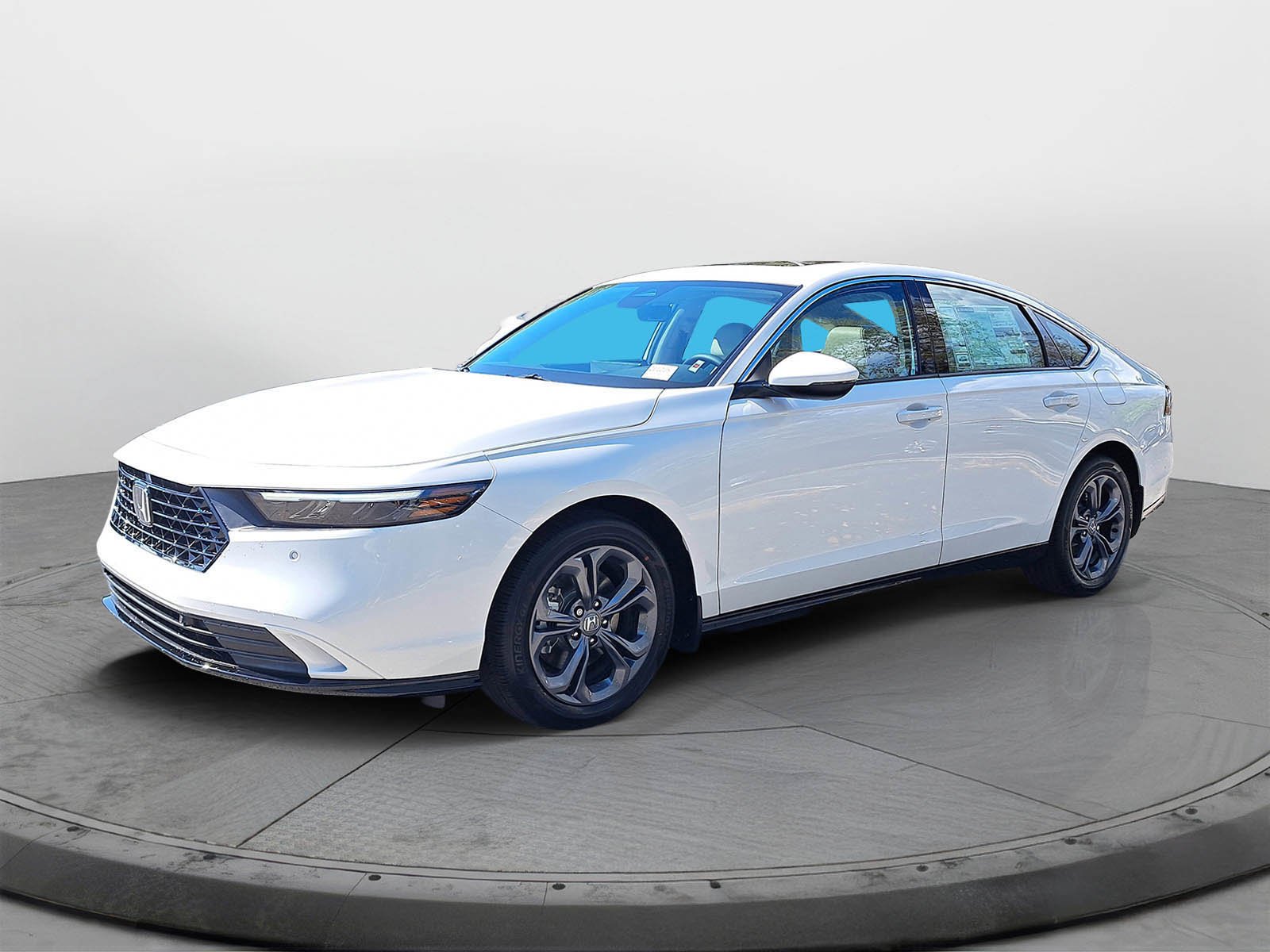 New 2026 Platinum White Pearl Honda EX-L image 3
