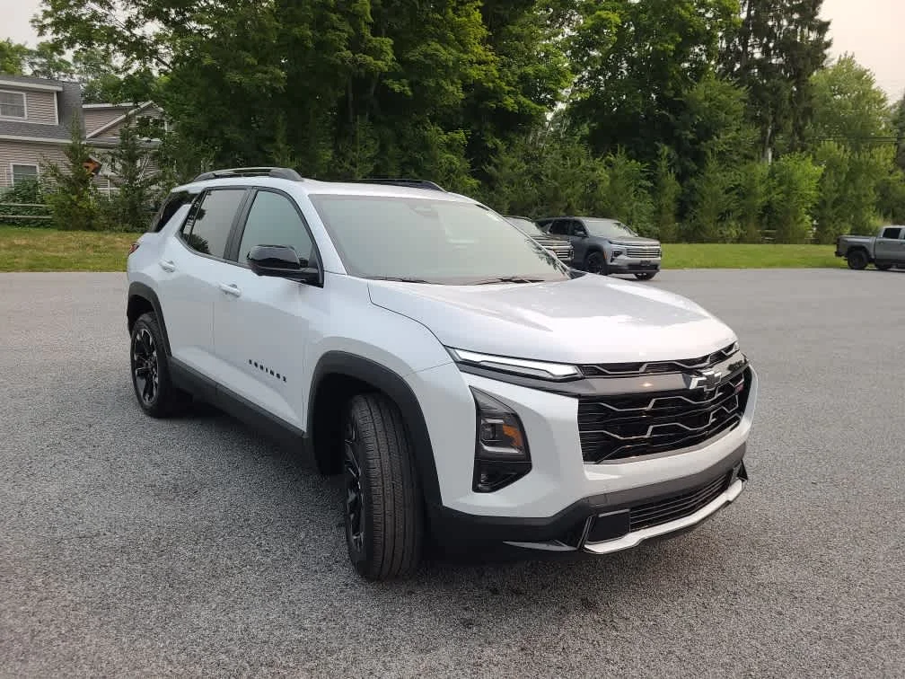 New 2027 Polar White Tricoat Chevrolet RS image 4