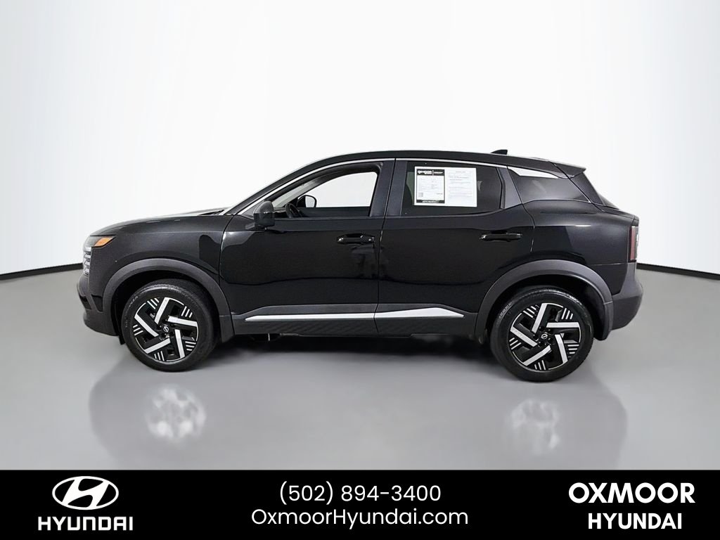 Used 2025 Super Black Nissan SV image 4