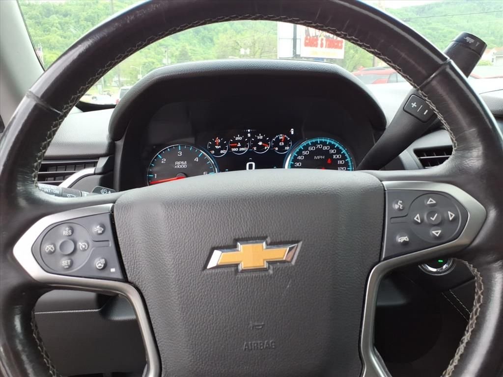 Used 2018 Black Chevrolet Premier image 18
