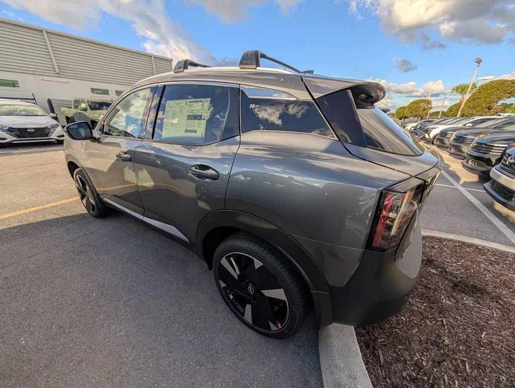 2026 Nissan KICKS SR - Photo 8