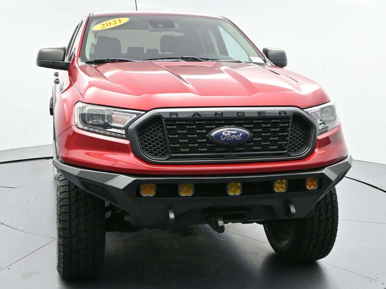 Used 2021 Rapid Red Metallic Tinted Clearcoat Ford XLT image 2