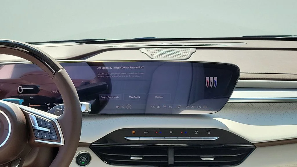 New 2026 Ebony Twilight Metallic Buick Avenir image 16