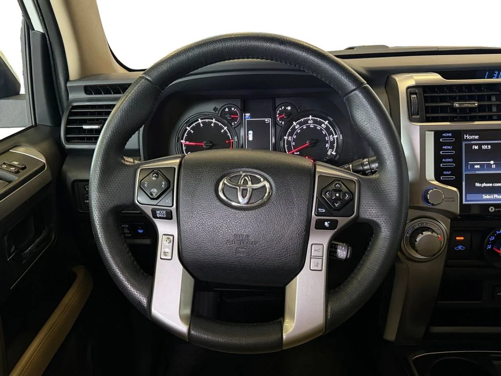 Used 2022 White Toyota SR5 Premium image 15