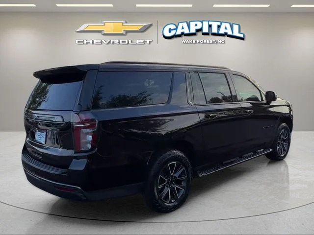 Used 2022 Black Chevrolet Z71 image 6