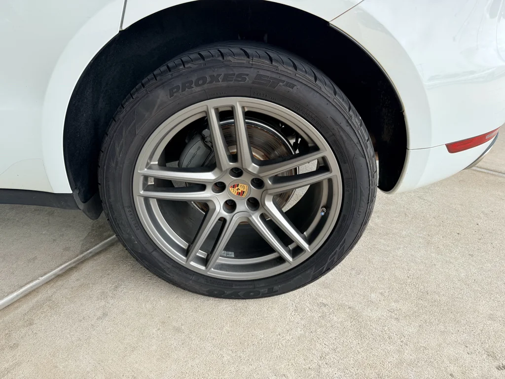 Used 2019 White Porsche S image 31