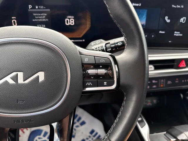 Used 2025  Kia X-Line EX image 25