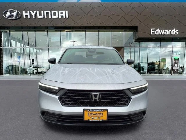 Used 2024 Silver Honda Sport image 12