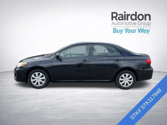 Used 2013 Black Sand Pearl Toyota L image 4