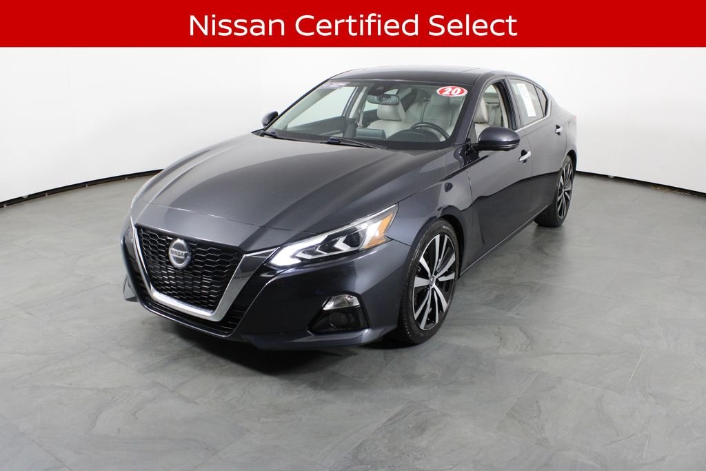 2020 Nissan Altima 2.0 VC-T Platinum's photo