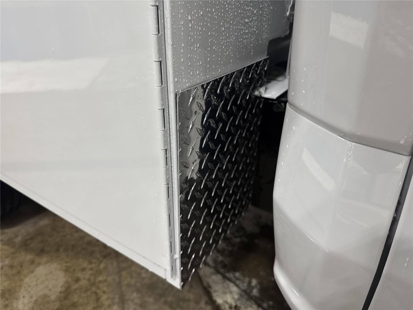 New 2026 Oxford White Ford F-350® XL image 9