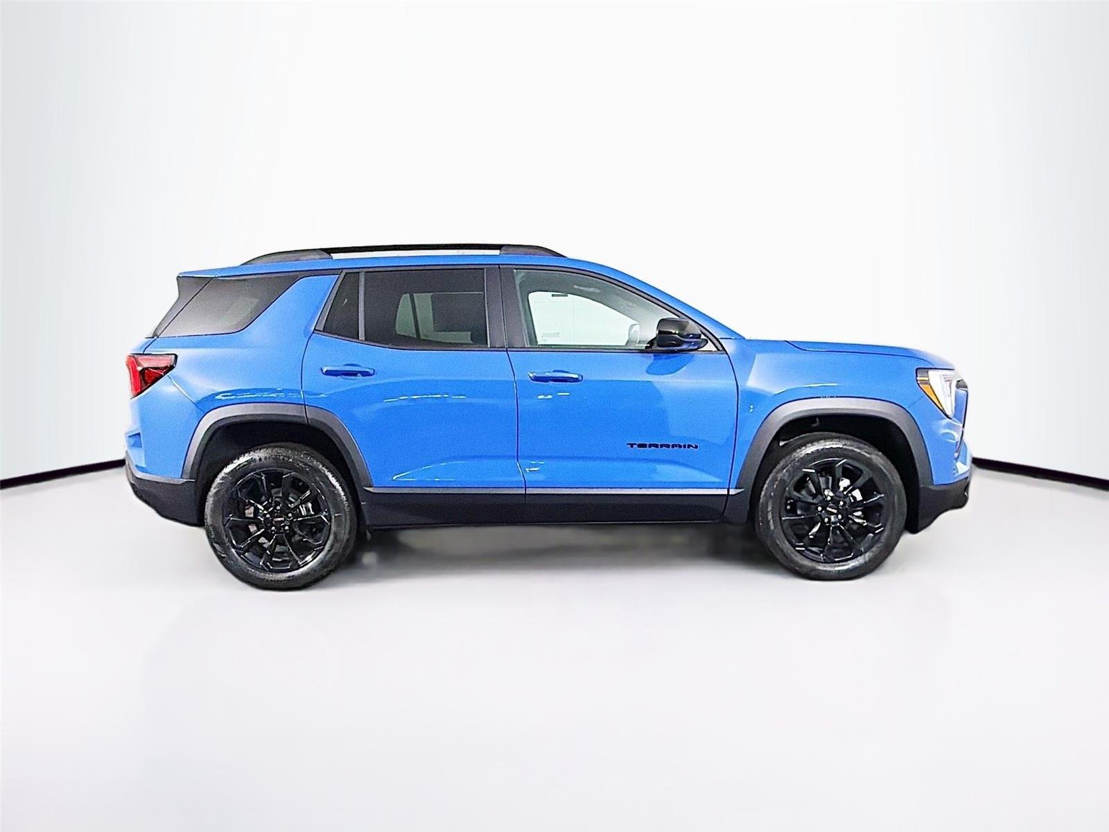 New 2026 Rapids Metallic GMC Elevation image 8