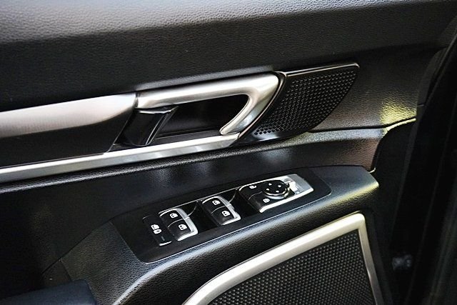 Used 2024 Black Kia LX image 23