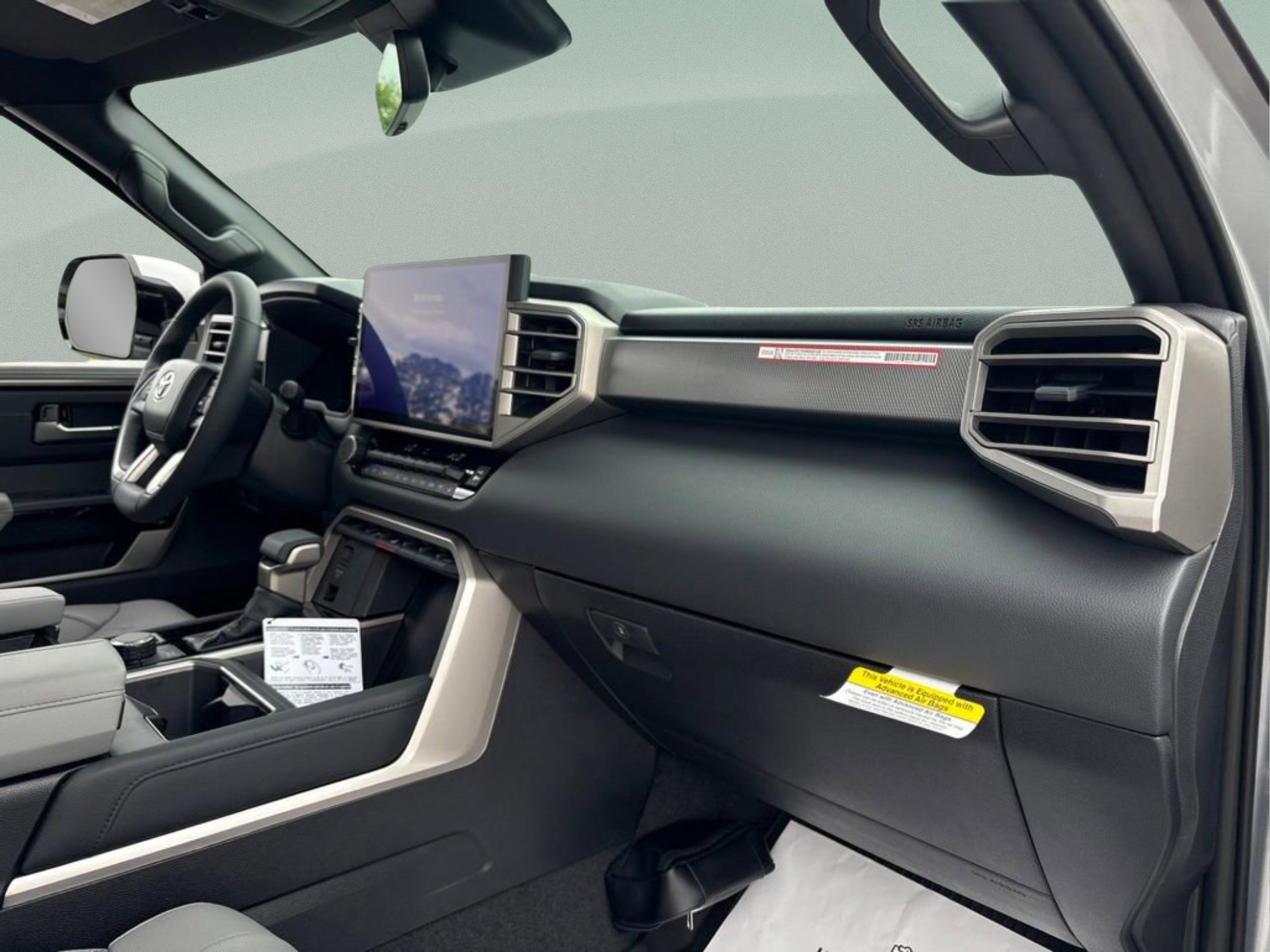 2026 Toyota Tundra Limited - Photo 38