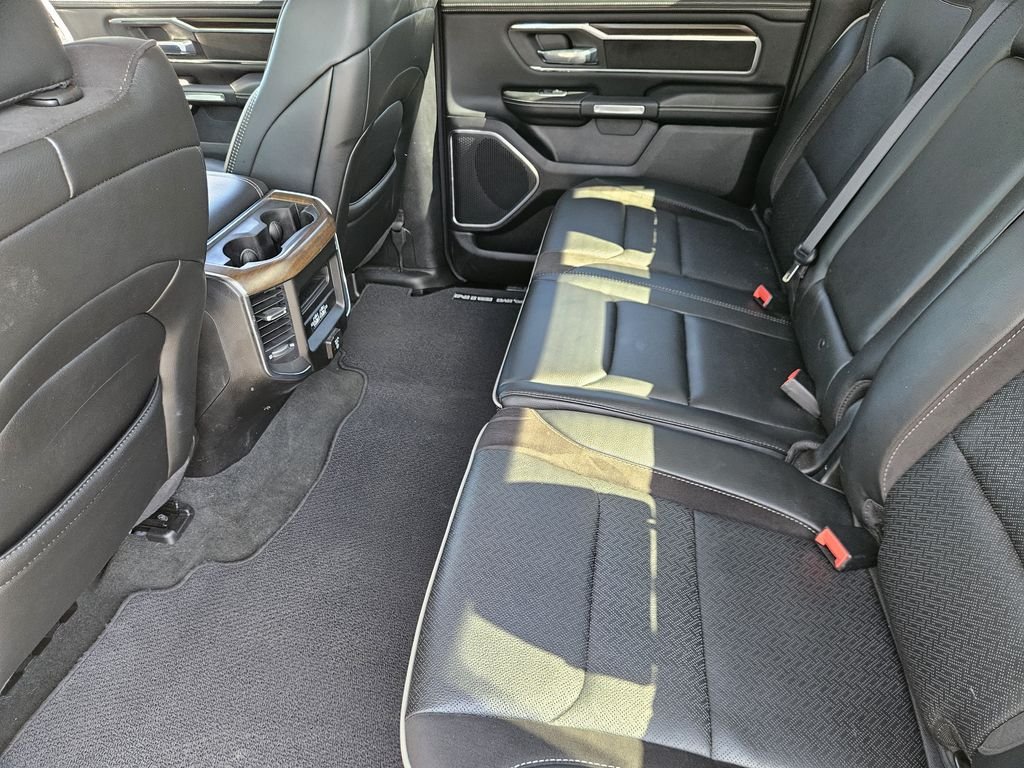 Used 2022 Silver Ram Laramie image 29