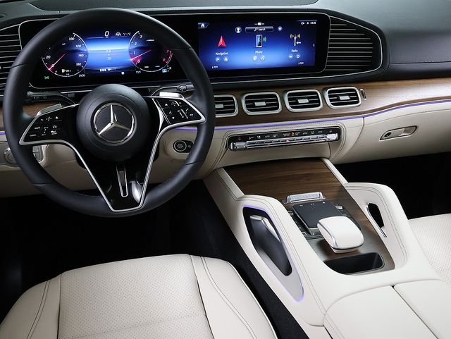 New 2026 Selenite Grey Metallic Mercedes-Benz GLE 450 image 16