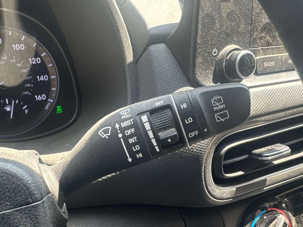 2023 Hyundai Kona SE - Photo 23
