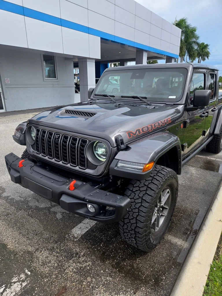2025 Jeep Gladiator