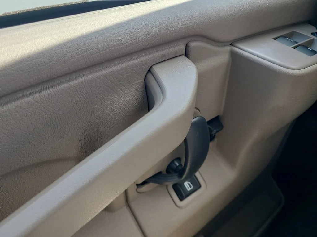 New 2026 Summit White GMC Work Van image 14