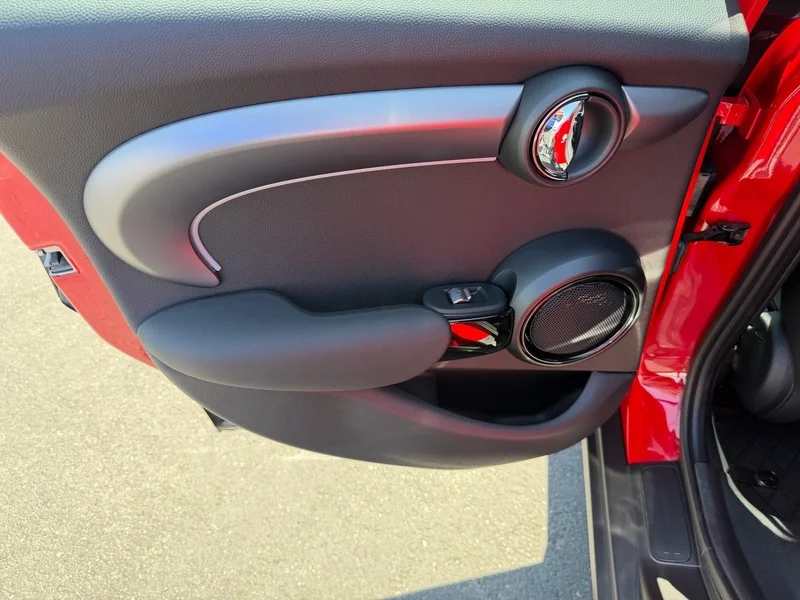 Used 2024 Chili Red MINI Cooper S image 18