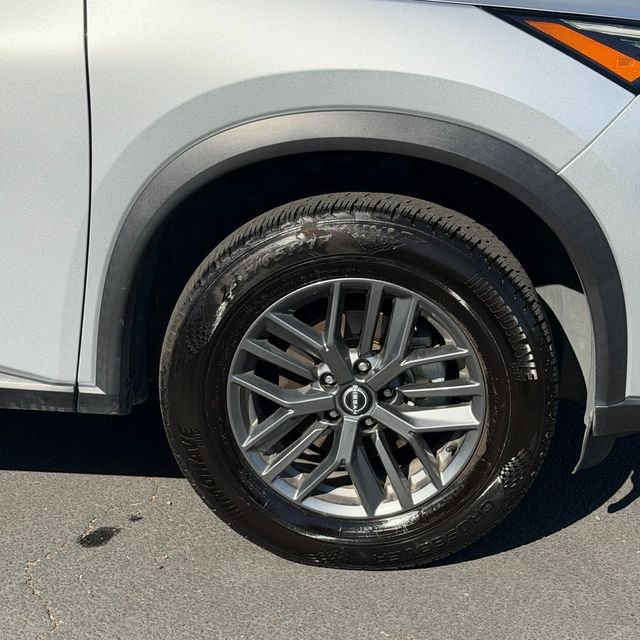 Used 2024 Silver Nissan S image 28