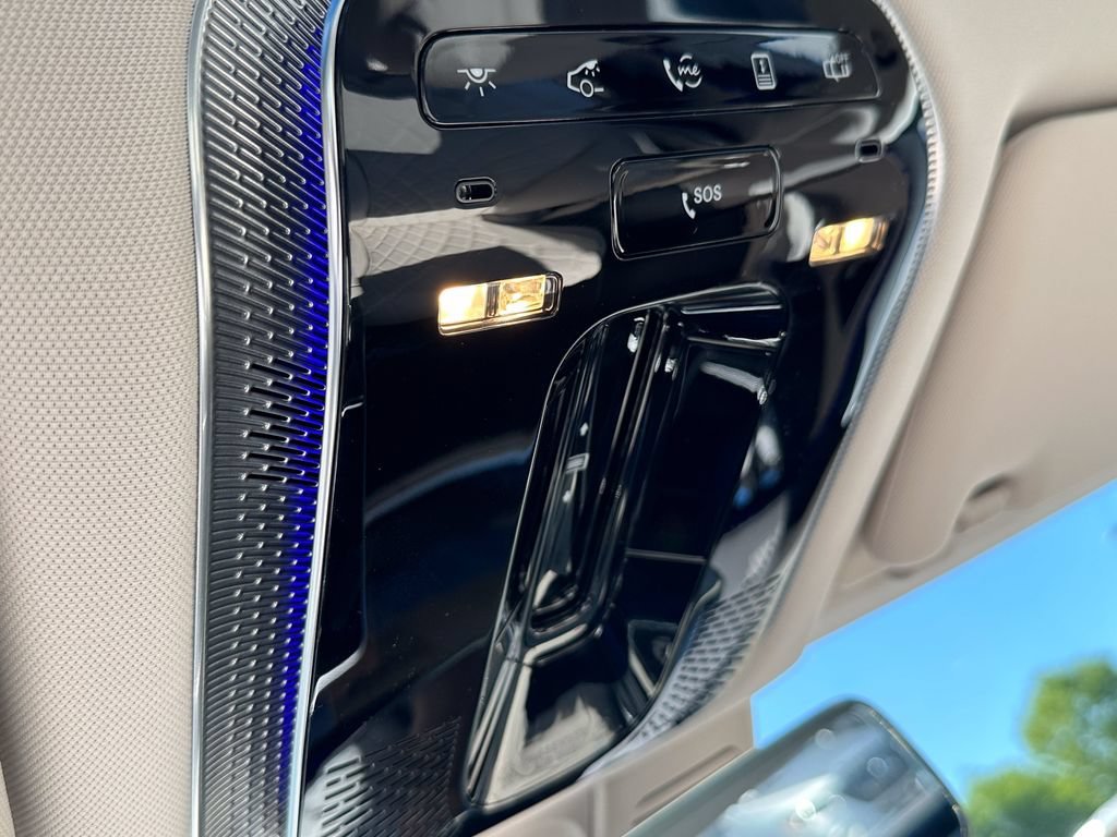 New 2026 Nautical Blue Metallic Mercedes-Benz S 580e image 33