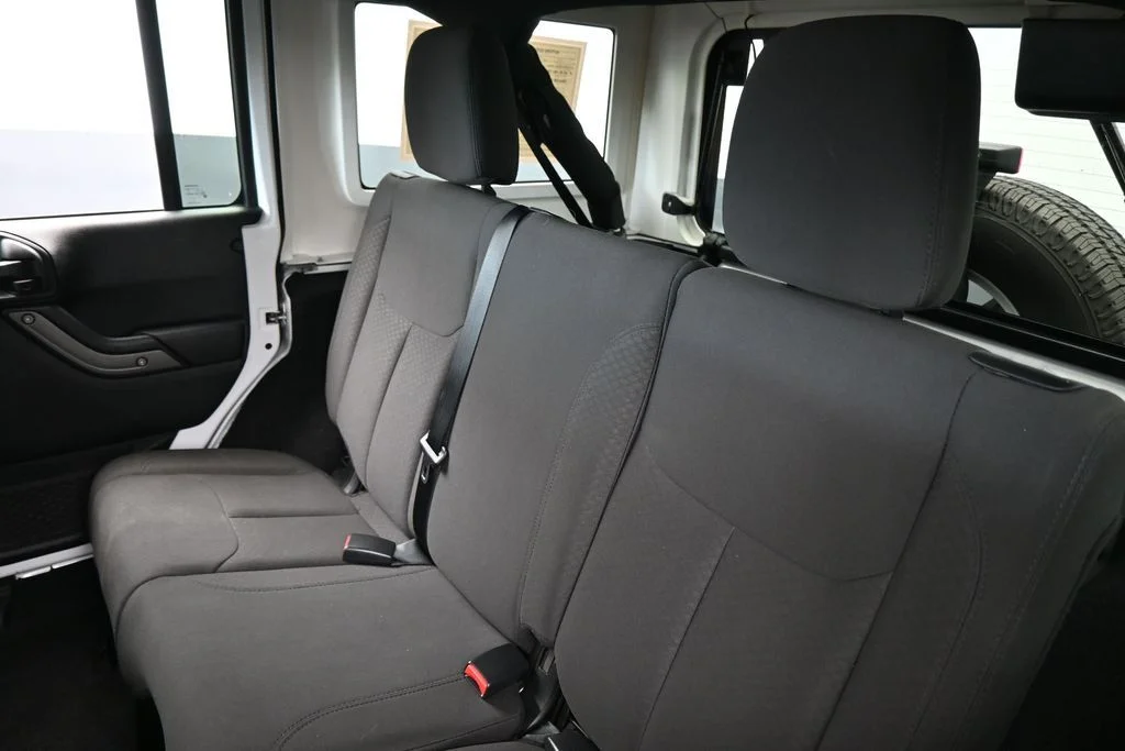 Used 2018 Bright White Clearcoat Jeep Unlimited Sport image 29