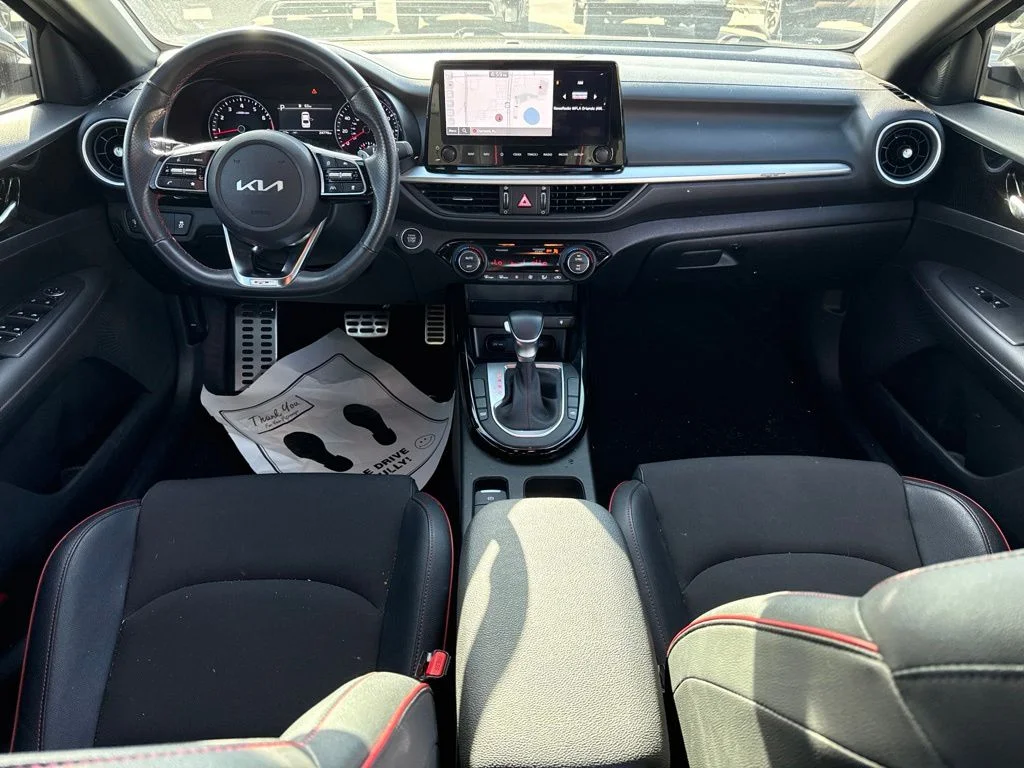 Used 2024 White Kia GT image 11