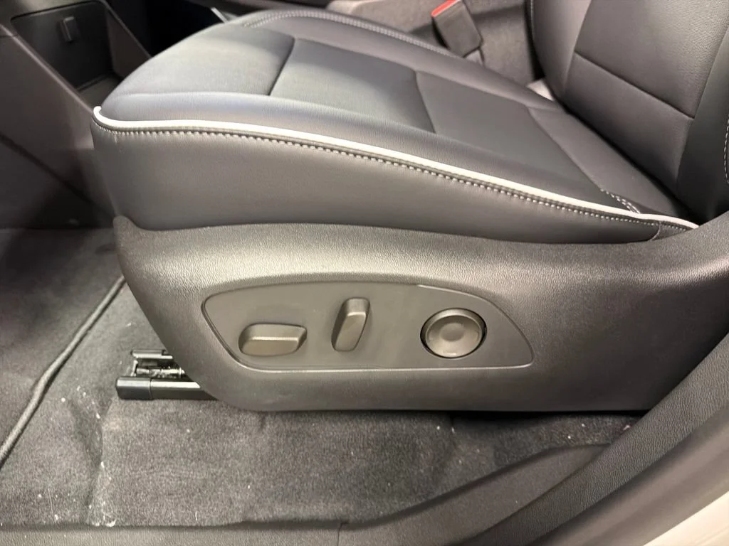 2026 Buick Enclave Preferred - Photo 25