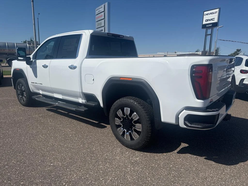 2025 GMC Sierra 2500HD Denali - Photo 8