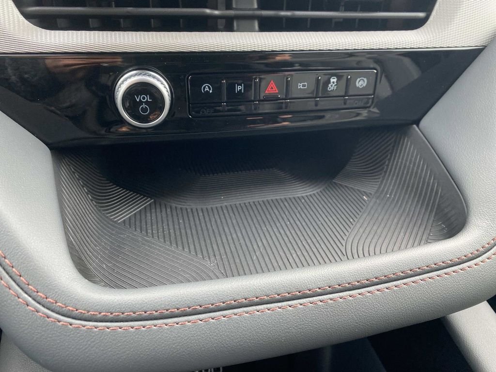 2026 Ford Explorer - Photo 14