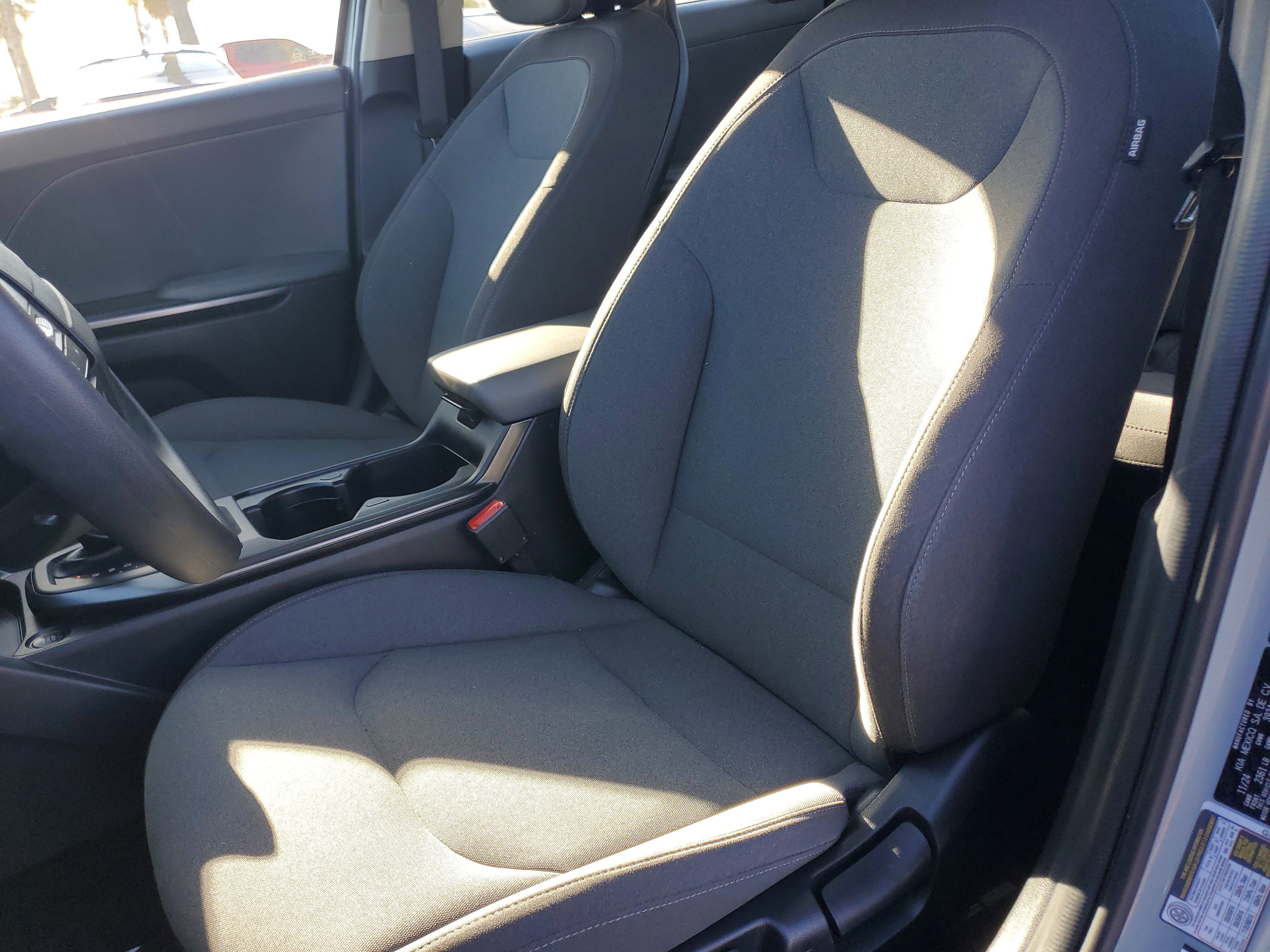 Used 2025 Blue Kia LXS image 11