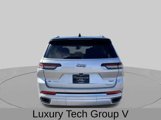 Used 2021 Silver Jeep Summit image 5