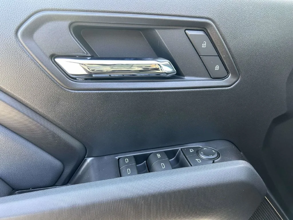 New 2026 Summit White GMC Elevation image 15
