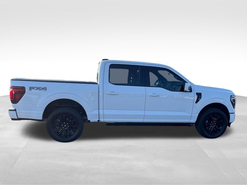 Used 2025 White Ford Lariat image 6