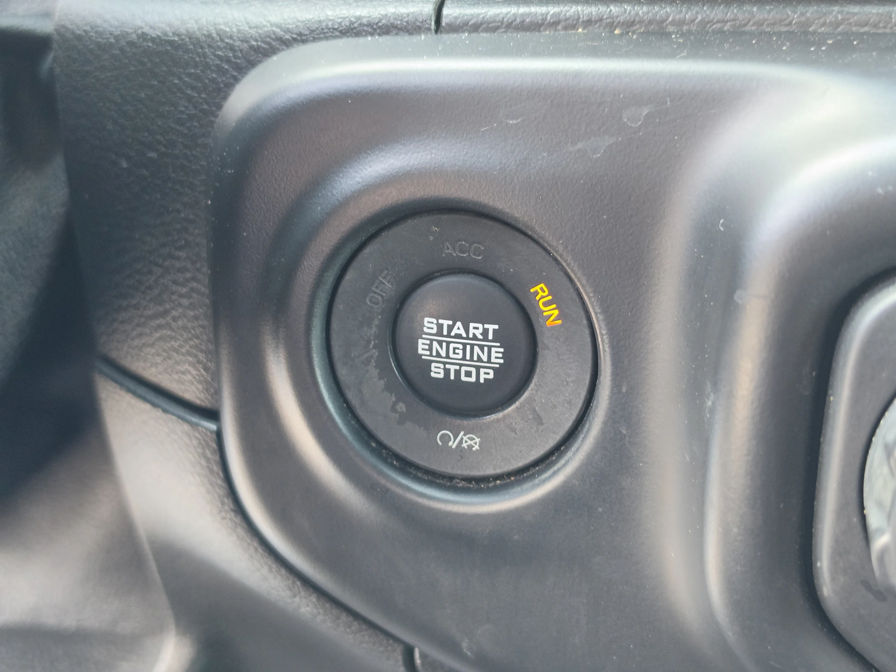 Used 2020 Bikini Pearlcoat Jeep Freedom image 36