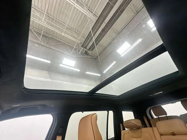 Used 2024 Silver Jeep Summit image 17