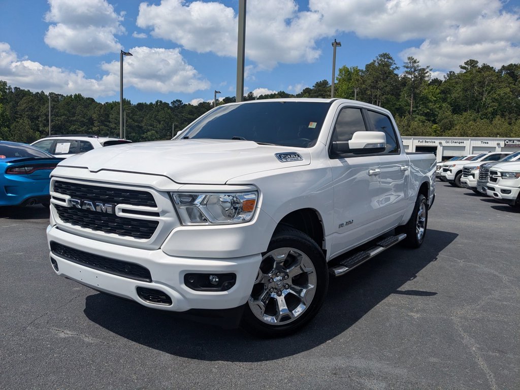2022 RAM 1500 Big Horn/Lone Star 4x4 Crew Cab 5'7's photo